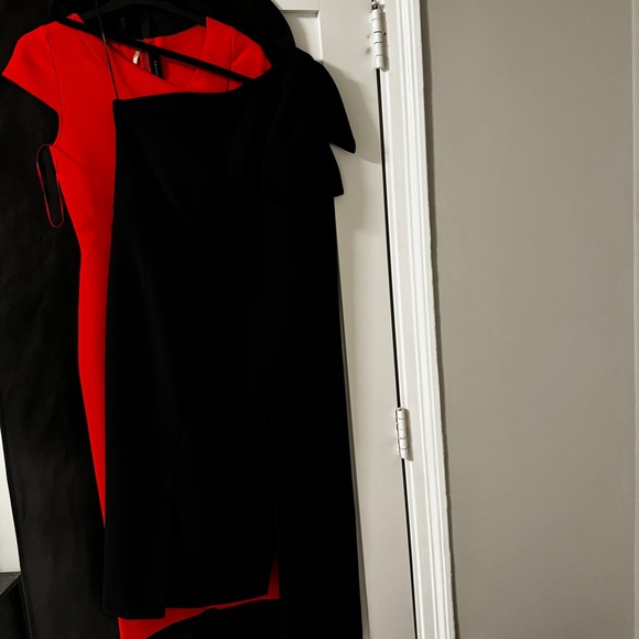 Safiyaa MO Exclusive Asymmetric Bow Crepe Knee-Length Dress | Size FR 36 - Picture 8 of 10